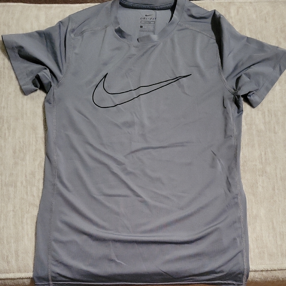 Nike Short Sleeve Gray Dri-fit Tee